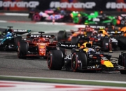 爱游戏世界杯2026-威廉姆斯翻盘雷诺车队，维斯塔潘带队取胜