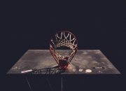 爱游戏世界杯2026-冷门之夜与未来之星，奥地利爆冷沙特与维尼修斯的杀伤力启示