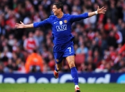 爱游戏官网-摩纳哥的雨夜，迪马利亚的独舞，那场被遗忘却无法复制的唯一性表演