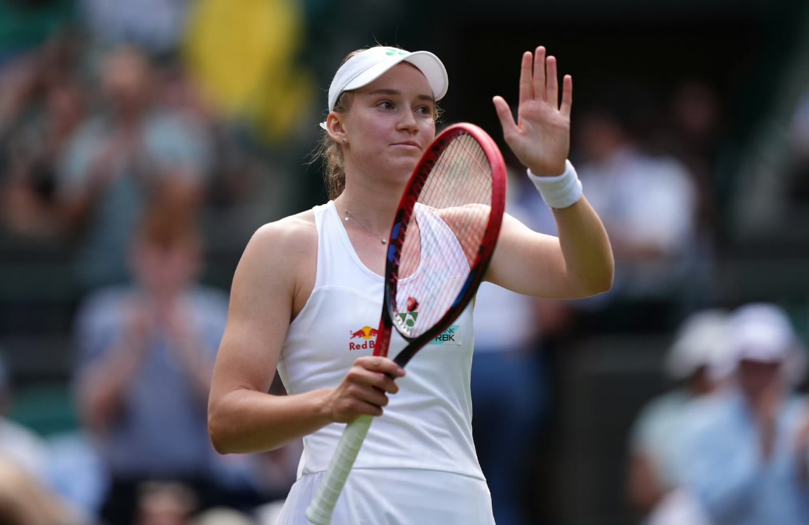 拉沃尔杯碾压温网，西西帕斯点燃赛场