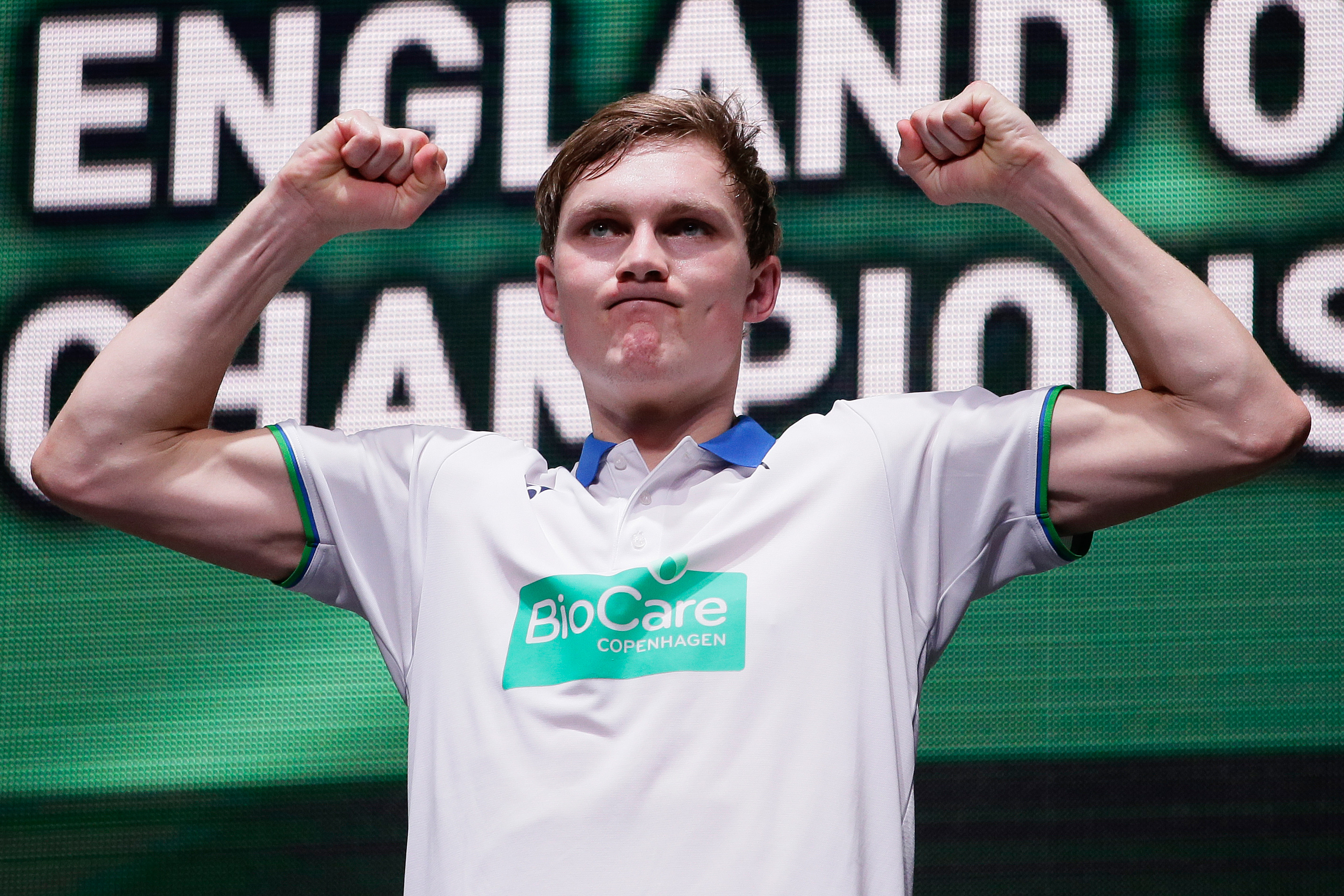 韩国队力克法国队，安赛龙惊艳四座