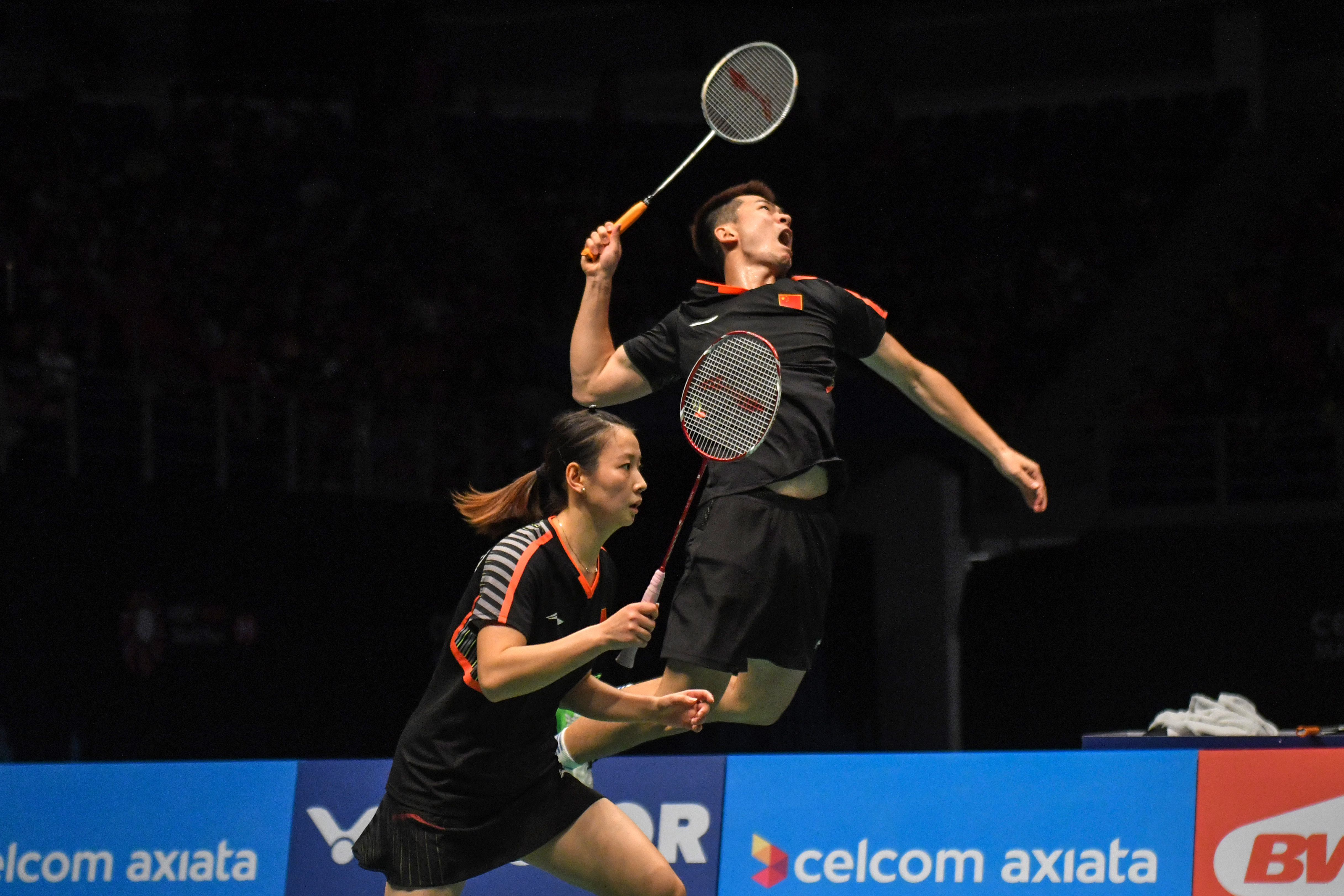 中国队鏖战马来西亚队,郑思维刷新纪录 中国队鏖战马来西亚队,郑思维刷新纪录