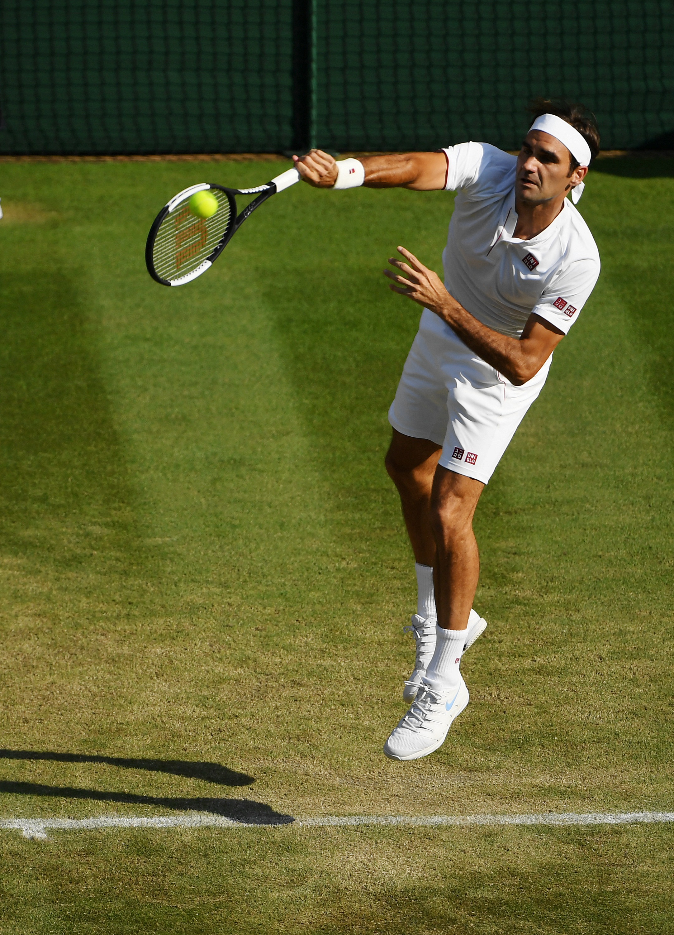 美国网球队爆冷日本网球队，费德勒高光表现