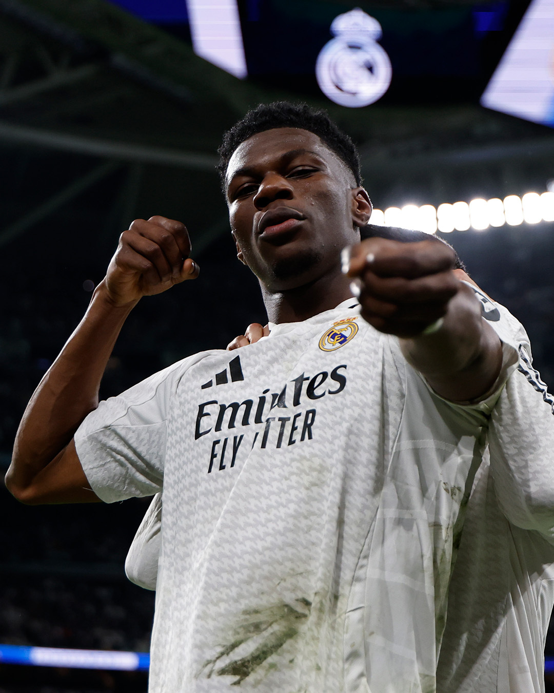 皇马力克尤文,奥亚尔萨瓦尔统治全场 皇马力克尤文,奥亚尔萨瓦尔统治全场