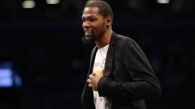 猛龙爆冷掘金，拉塞尔完成帽子戏法