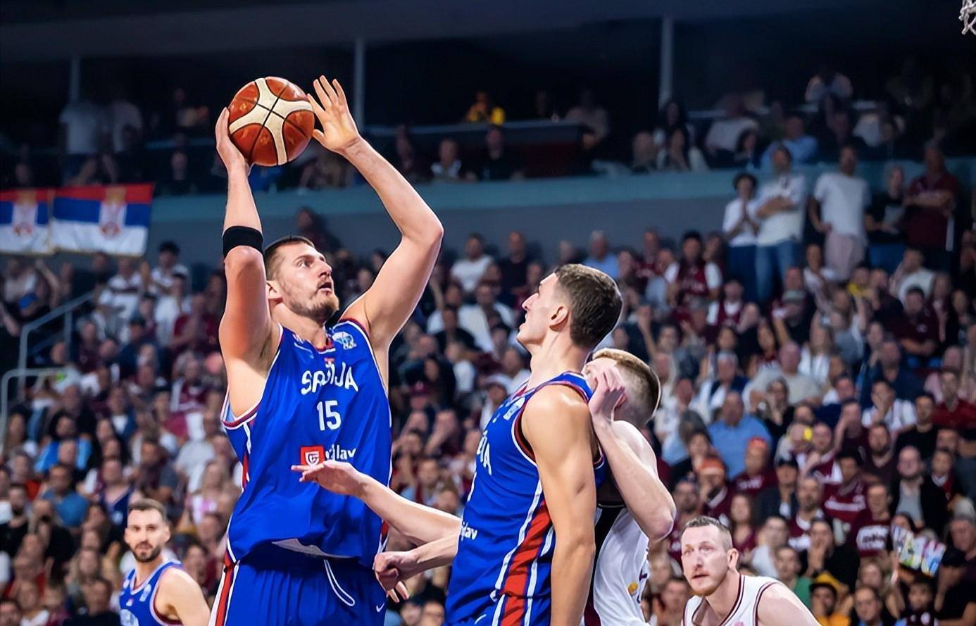 拉脱维亚队险胜晋级下一轮